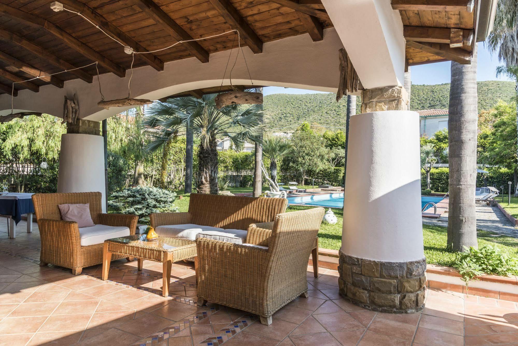 Villa Gio B&B De Charme 몬테코리스 외부 사진